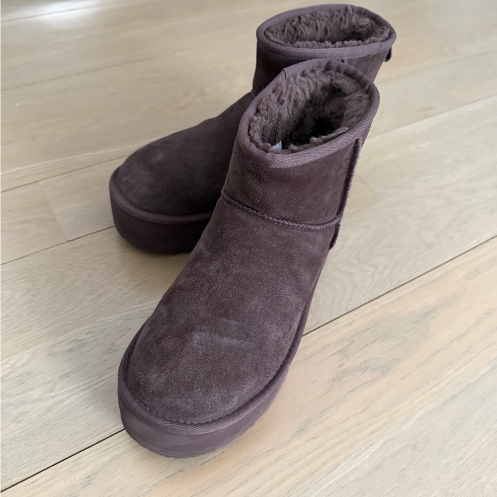Ugg platform Women's Boots